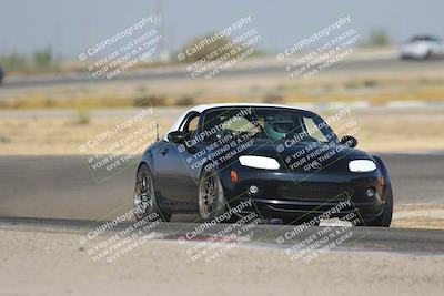 media/Sep-20-2025-Extreme Speed (Sat) [[1fcc23683c]]/Orange (Mid Intermediate)/Session 1 (Sunset)/